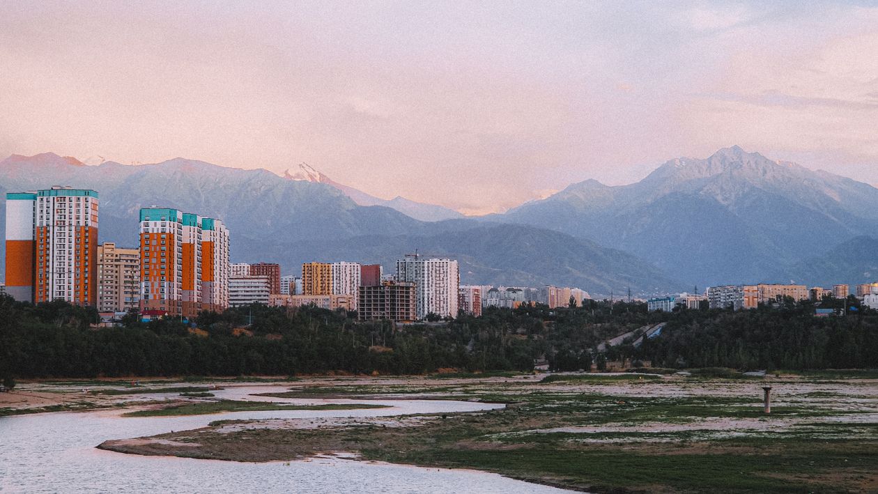 5 Day Almaty Itinerary for 2026 (Mountains, Charyn Canyon, Lakes and Real Costs)